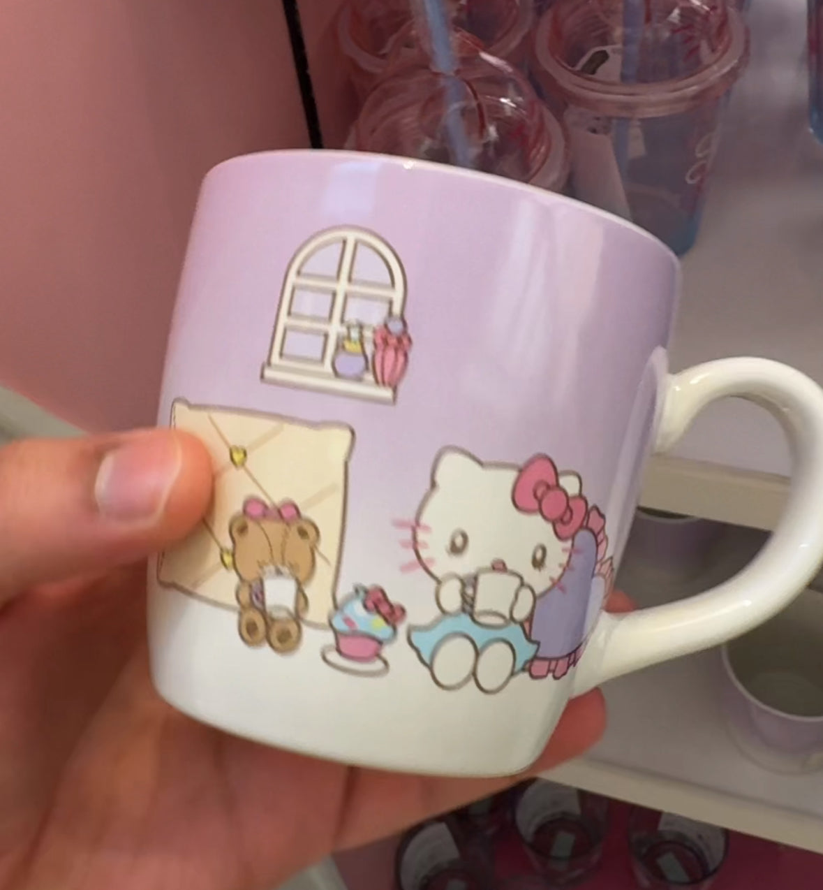 Hello Kitty - Universal Studios Japan