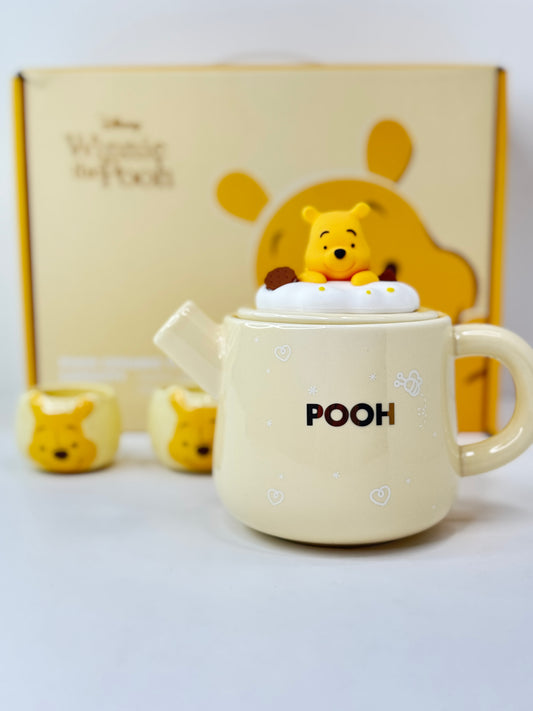 Winnie the Pooh teapot set