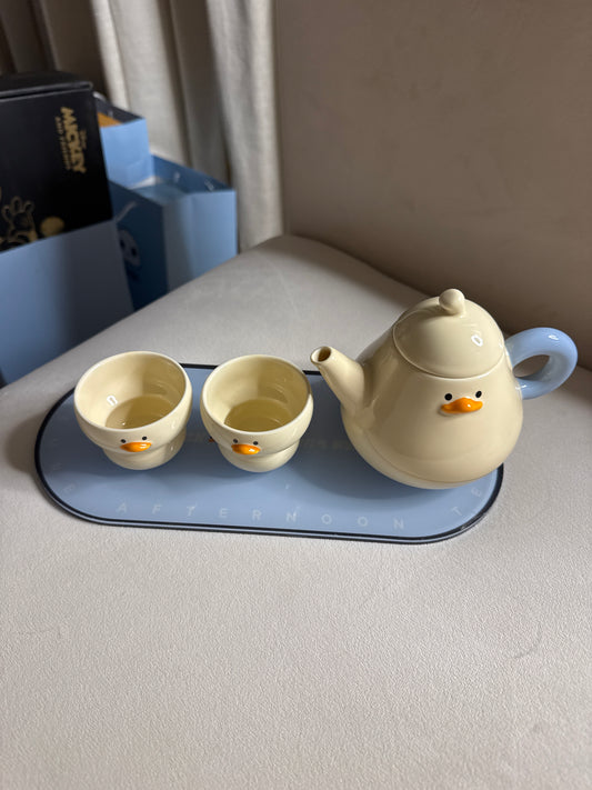 Chubby duck tea set gift box