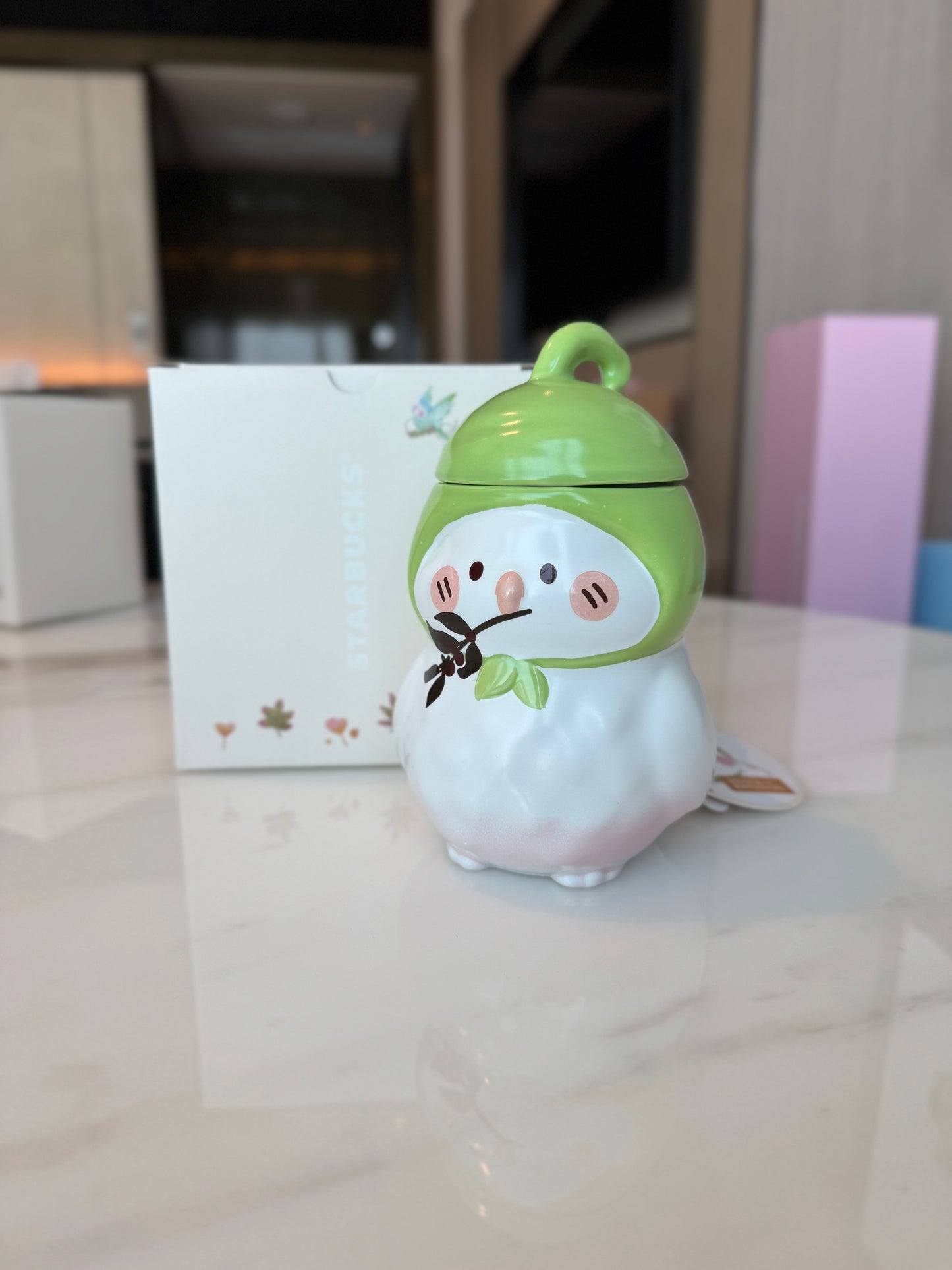 Starbucks parrot shaped mug 390 ml