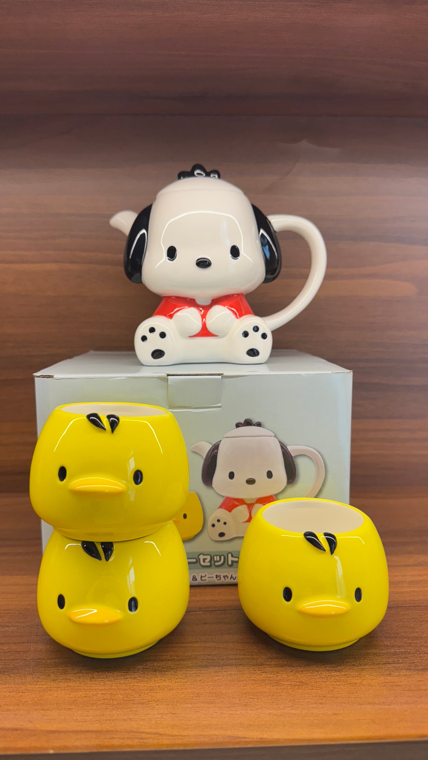 Pochacco tea pot  - Japan