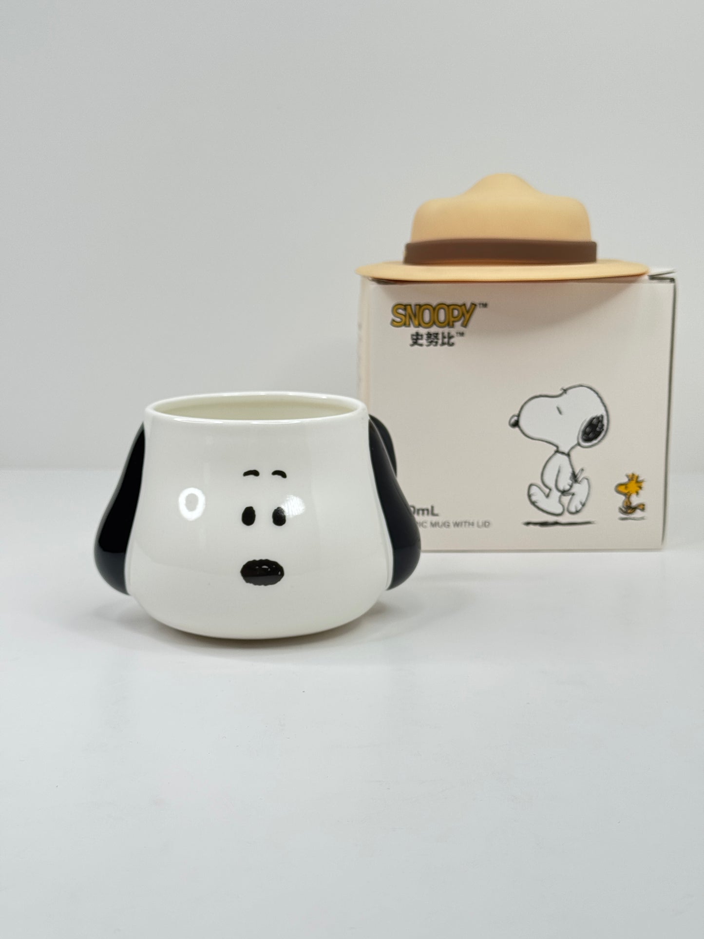 Snoopy hat mug